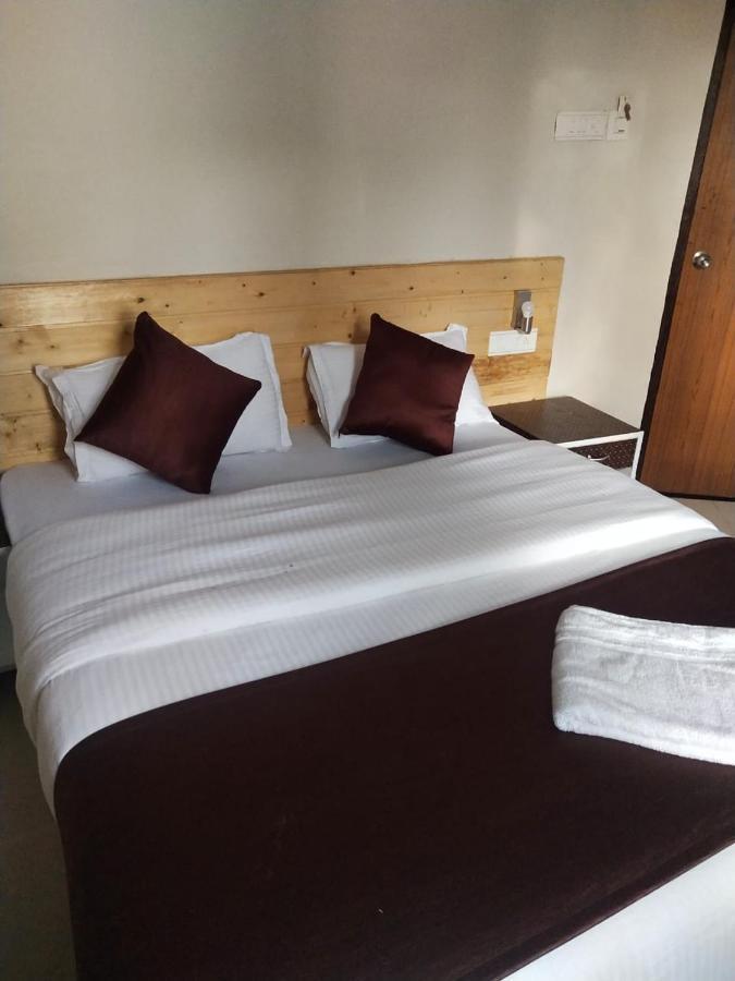 Hotel Cosy Nook ริชิเคช ภายนอก รูปภาพ